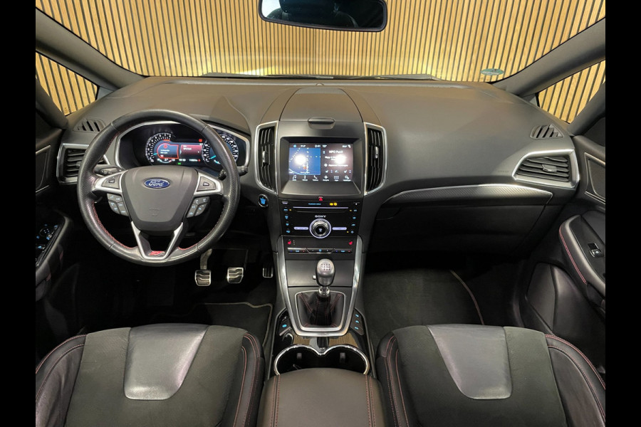 Ford S-Max 1.5 ST-Line 7-PERSOONS|NIEUWE MOTOR|AFN.TREKHAAK|STOEL+STUURVERW|CAMERA|CARPLAY|1/2 LEDER/ALCANTARA|MEMORY|CRUISE+CLIMA