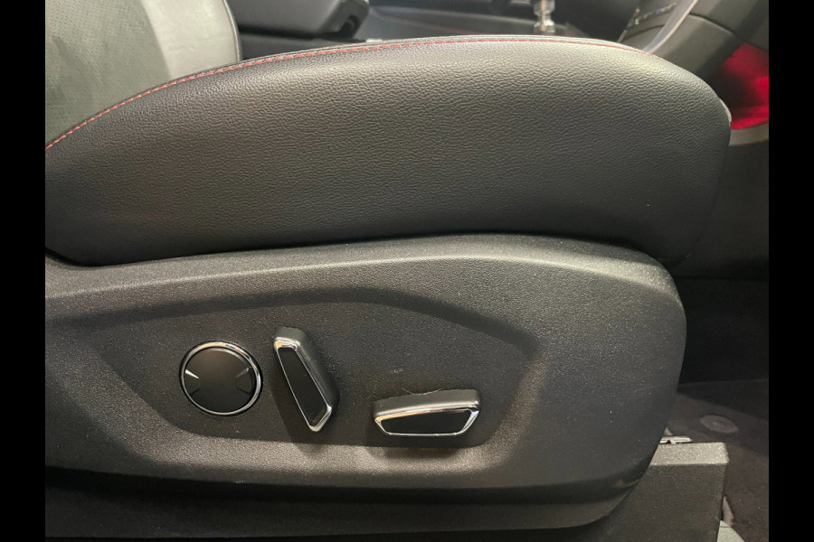 Ford S-Max 1.5 ST-Line 7-PERSOONS|NIEUWE MOTOR|AFN.TREKHAAK|STOEL+STUURVERW|CAMERA|CARPLAY|1/2 LEDER/ALCANTARA|MEMORY|CRUISE+CLIMA