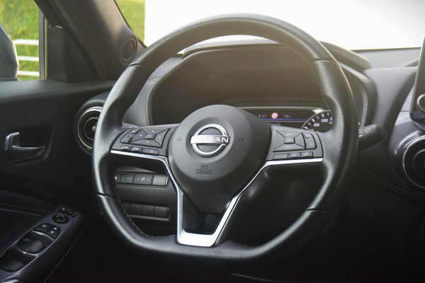 Nissan Juke 1.6 Hybrid N-Connecta