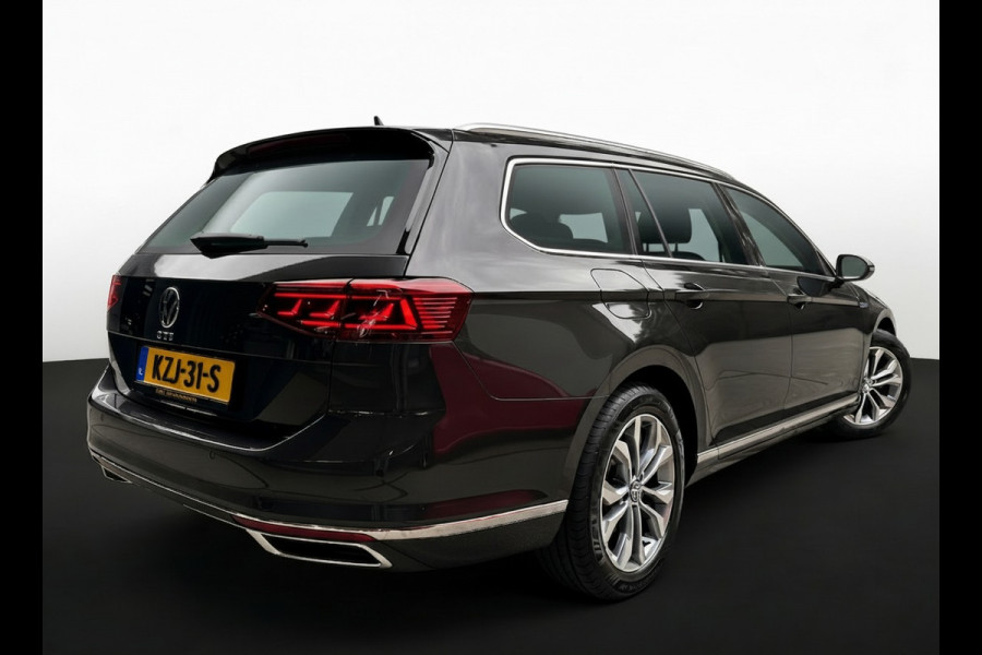 Volkswagen Passat Variant GTE 218PK DSG HYBRID BUSINESS SPORT ALCANTARA/CAMERA/NAVI/IQ-LIGHT