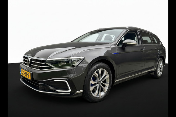Volkswagen Passat Variant GTE 218PK DSG HYBRID BUSINESS SPORT ALCANTARA/CAMERA/NAVI/IQ-LIGHT