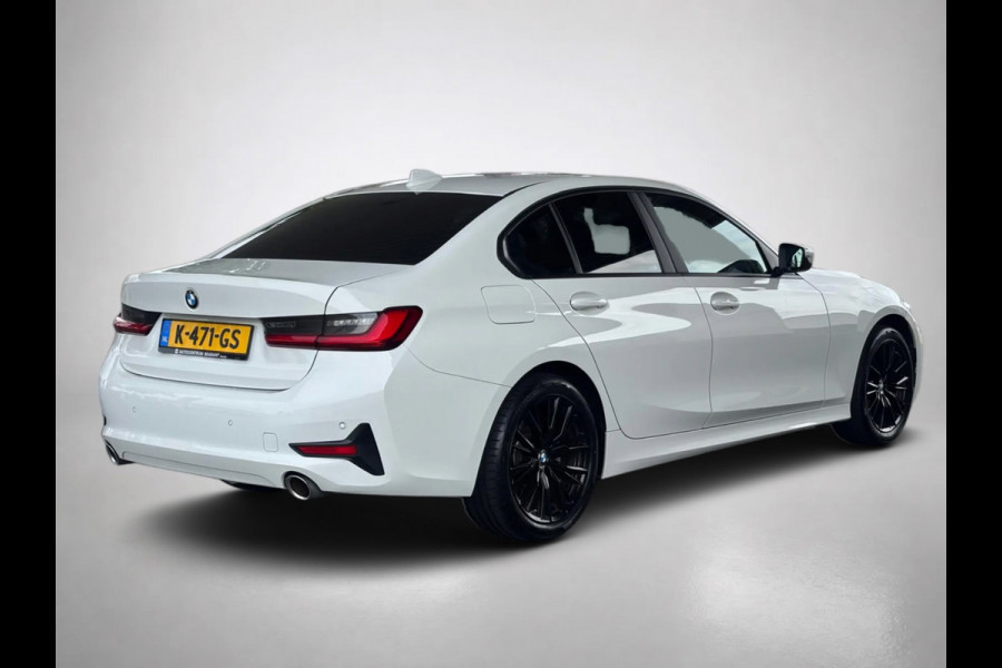 BMW 3-serie 320i High Executive (Goed OndH, Navi Pro, StoelV, PDC V+A, Climate Con, Cruise Con, Etc)