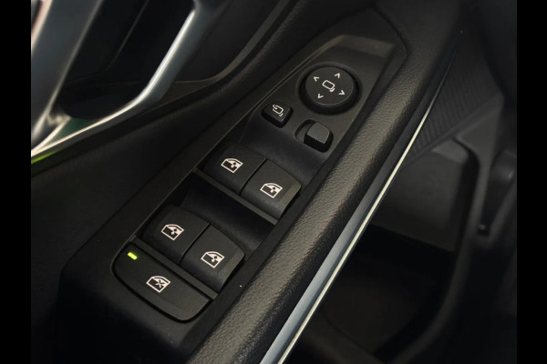 BMW 3-serie 320i High Executive (Goed OndH, Navi Pro, StoelV, PDC V+A, Climate Con, Cruise Con, Etc)