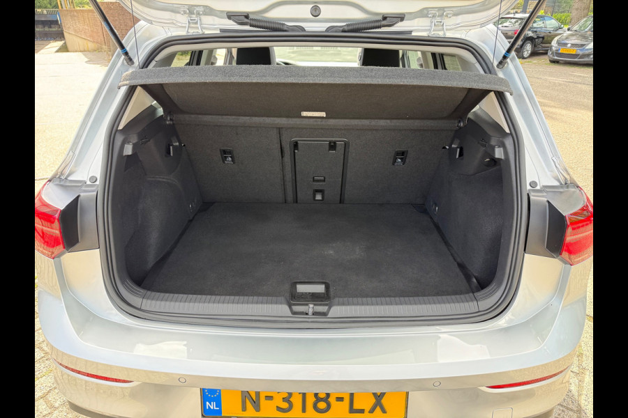 Volkswagen Golf 1.5 eTSI HYBRID R-Line iQ-LED VIRTUAL PANO ACC ALCA SIDE
