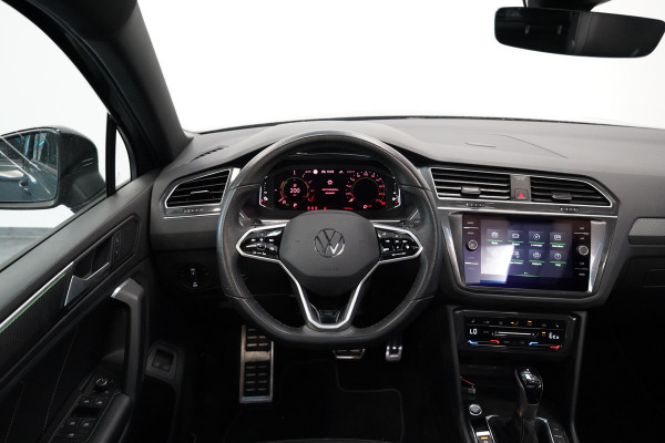 Volkswagen Tiguan 1.4 TSI eHybrid R-Line Business ACC Pano Elec. achterklep Privacy Glass 24 Maanden garantie* (Vraag naar de voorwaarden)