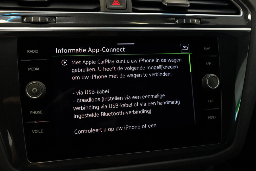 Volkswagen Tiguan 1.4 TSI eHybrid R-Line Business ACC Pano Elec. achterklep Privacy Glass 24 Maanden garantie* (Vraag naar de voorwaarden)