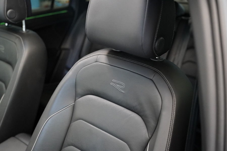 Volkswagen Tiguan 1.4 TSI eHybrid R-Line Business ACC Pano Elec. achterklep Privacy Glass 24 Maanden garantie* (Vraag naar de voorwaarden)