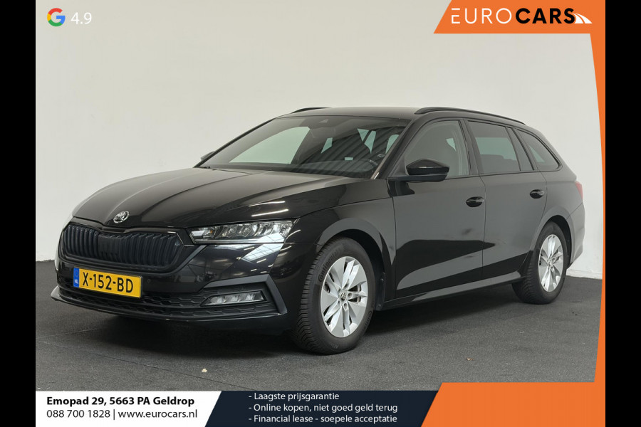 Škoda Octavia Combi 1.0 e-TSI Automaat Sport Business Trekhaak Navigatie Apple Carplay/ Android Auto Parkeersensoren Full led Virtual Cockpit Cruise control Climate control Lichtmetalen velgen Getinte ramen