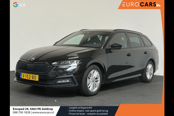 Škoda Octavia Combi 1.0 e-TSI Automaat Sport Business Trekhaak Navigatie Apple Carplay/ Android Auto Parkeersensoren Full led Virtual Cockpit Cruise control Climate control Lichtmetalen velgen Getinte ramen