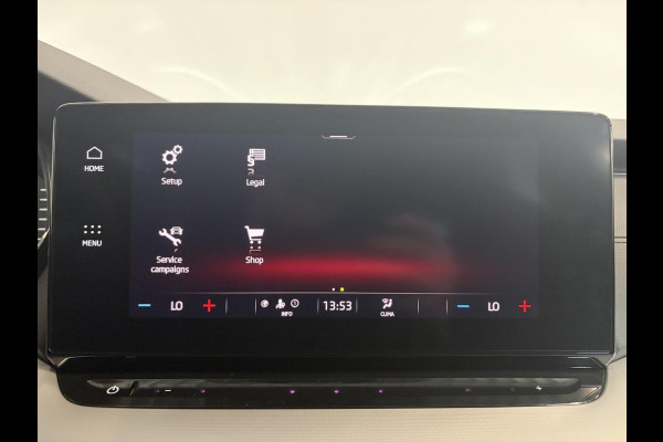 Škoda Octavia Combi 1.0 e-TSI Automaat Sport Business Trekhaak Navigatie Apple Carplay/ Android Auto Parkeersensoren Full led Virtual Cockpit Cruise control Climate control Lichtmetalen velgen Getinte ramen