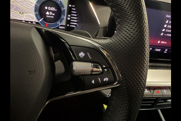 Škoda Octavia Combi 1.0 e-TSI Automaat Sport Business Trekhaak Navigatie Apple Carplay/ Android Auto Parkeersensoren Full led Virtual Cockpit Cruise control Climate control Lichtmetalen velgen Getinte ramen