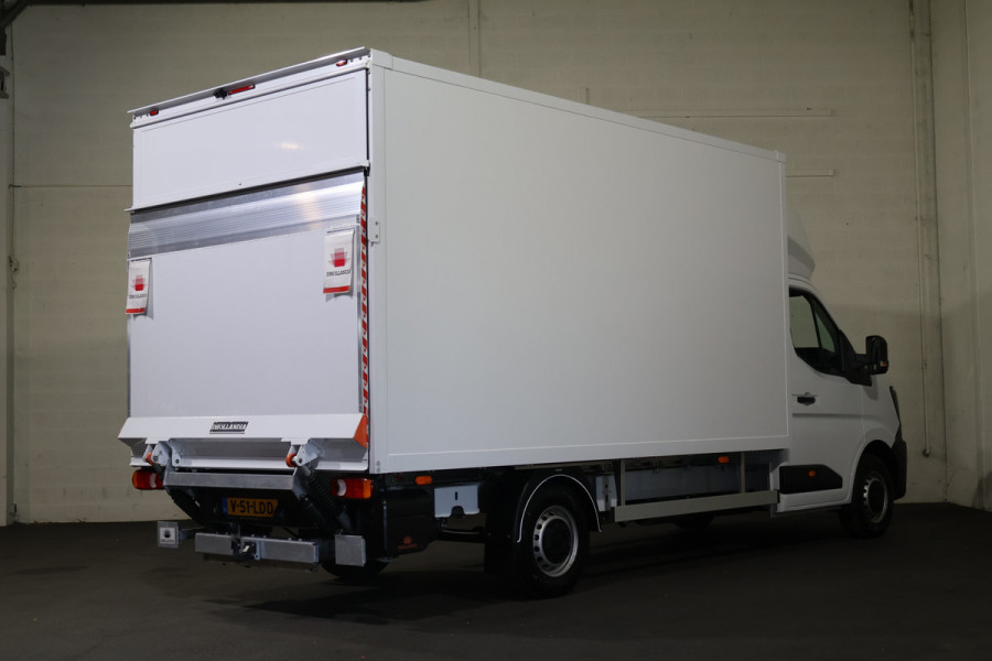 Renault Master 2.0 dCi 150pk Bakwagen met Laadklep Trekhaak