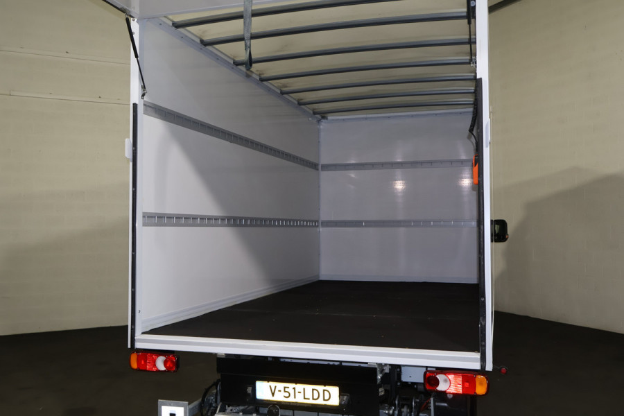 Renault Master 2.0 dCi 150pk Bakwagen met Laadklep Trekhaak