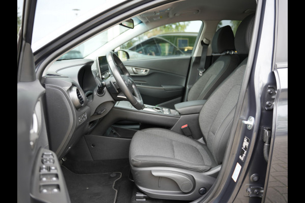 Hyundai Kona EV Fashion 64 kWh | warmtepomp | Cruise control adaptief met stop&go | Climate Control |
