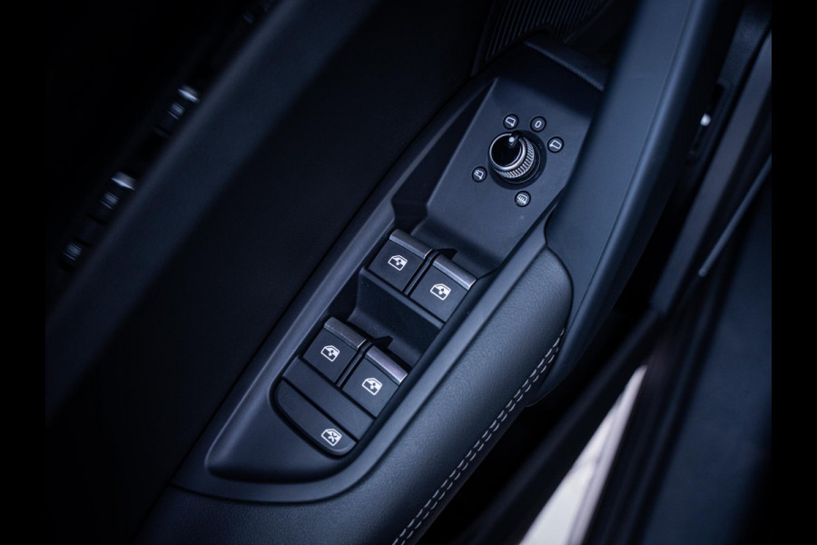 Audi Q5 55 TFSI e S edition Competition - Luchtvering l Pano l B&O l Memory