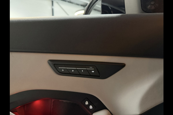 Jaguar E-Pace 1.5 P300e AWD R-Dynamic SE AWD 309PK Garantie|Pano|360°|Leder|Memory|CarPlay|Garantie