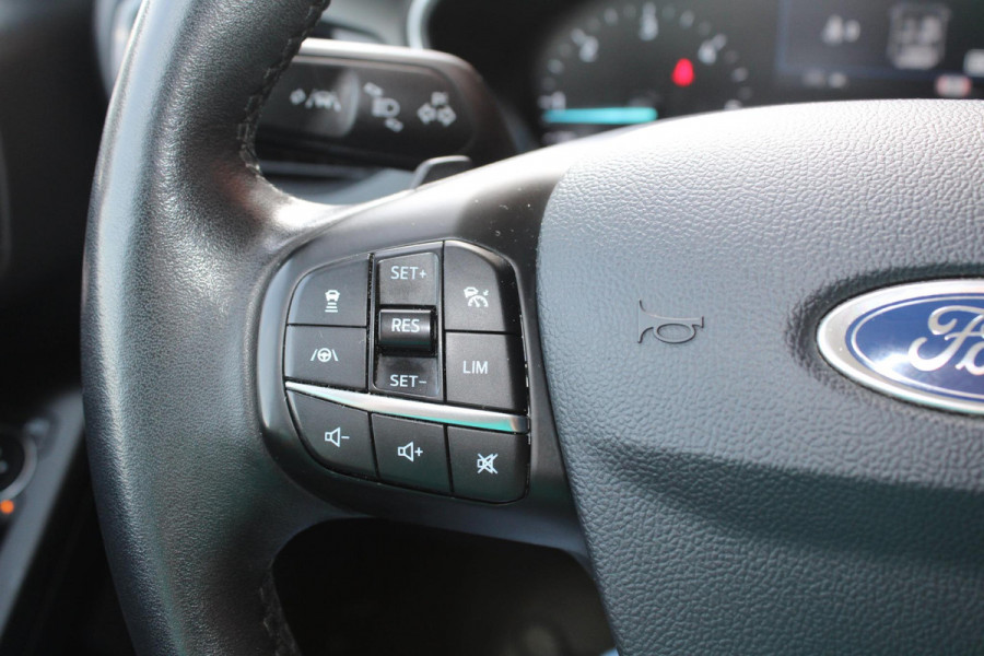 Ford FOCUS Wagon 2.0 EcoBlue Active Business 150pk | Panoramadak | Wegklapbare trekhaak | Adaptive cruise control  | Bang&Olfusen | Head up Display | Full LED | 2 bandensets | 1.600kg trekgewicht