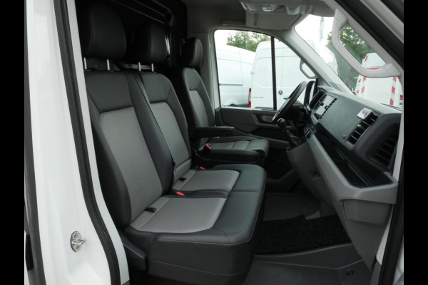 Volkswagen Crafter 2.0 TDI 140PK L3H3 Airco Camera Imperiaal Trekhaak