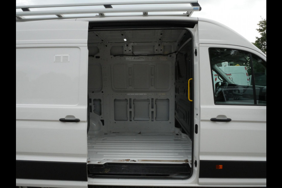 Volkswagen Crafter 2.0 TDI 140PK L3H3 Airco Camera Imperiaal Trekhaak