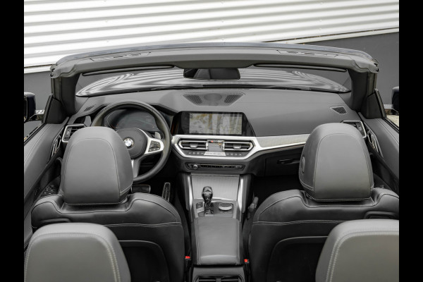 BMW 4 Serie Cabrio 430i M-Sport - Trekhaak - Lasers - Stuurwielverwarming