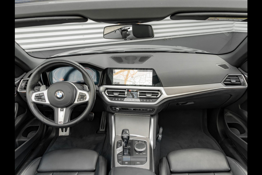 BMW 4 Serie Cabrio 430i M-Sport - Trekhaak - Lasers - Stuurwielverwarming