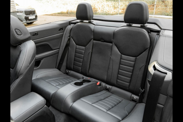 BMW 4 Serie Cabrio 430i M-Sport - Trekhaak - Lasers - Stuurwielverwarming