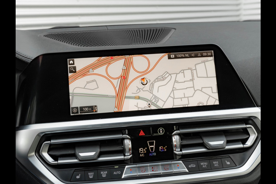 BMW 4 Serie Cabrio 430i M-Sport - Trekhaak - Lasers - Stuurwielverwarming