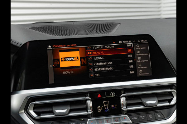 BMW 4 Serie Cabrio 430i M-Sport - Trekhaak - Lasers - Stuurwielverwarming