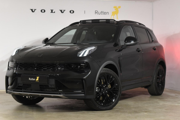 Lynk & Co 01 276PK Automaat More / Adaptive cruise control / Leren bekleding / Elektrisch verstelbare stoelen / Schuif- kanteldak / Stoel- en stuurverwarming / Parkeersensoren V+A / 360 Graden Camera / Elektrische achterklep / 20" lichtmetalen velgen / Trekhaak
