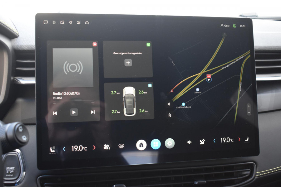 Lynk & Co 01 276PK Automaat More / Adaptive cruise control / Leren bekleding / Elektrisch verstelbare stoelen / Schuif- kanteldak / Stoel- en stuurverwarming / Parkeersensoren V+A / 360 Graden Camera / Elektrische achterklep / 20" lichtmetalen velgen / Trekhaak