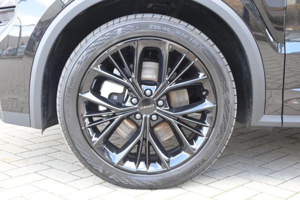 Lynk & Co 01 276PK Automaat More / Adaptive cruise control / Leren bekleding / Elektrisch verstelbare stoelen / Schuif- kanteldak / Stoel- en stuurverwarming / Parkeersensoren V+A / 360 Graden Camera / Elektrische achterklep / 20" lichtmetalen velgen / Trekhaak