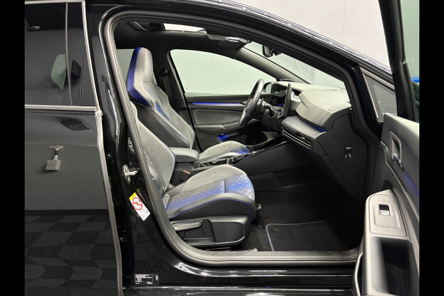 Volkswagen Golf 2.0 TSI 4M R Black Edition