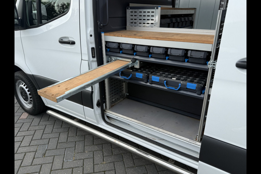 Mercedes-Benz Sprinter 315 150 PK 3.2 t / L1H1 / 2x SCHUIFDEUR / SORTIMO INRICHTING / CAMERA / CRUISE / AIRCO / CARPLAY