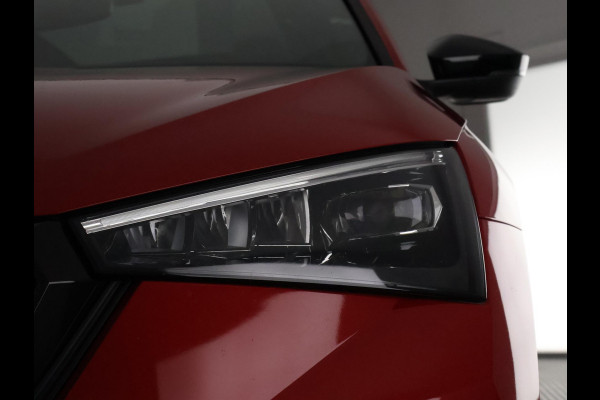 Škoda SCALA 1.0 TSI Sport Business Automaat | Panoramadak | Navigatie | Apple Carplay & AndroidAUTO | Camera