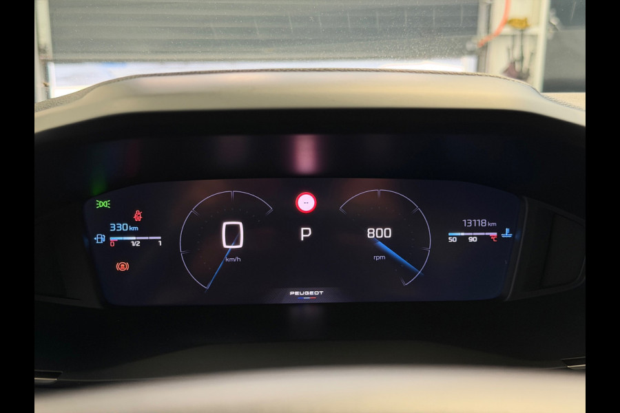 Peugeot 2008 1.2 PureTech 130 Allure CarPlay