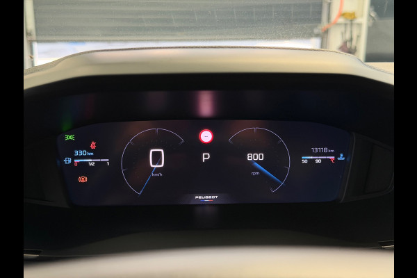 Peugeot 2008 1.2 PureTech 130 Allure CarPlay