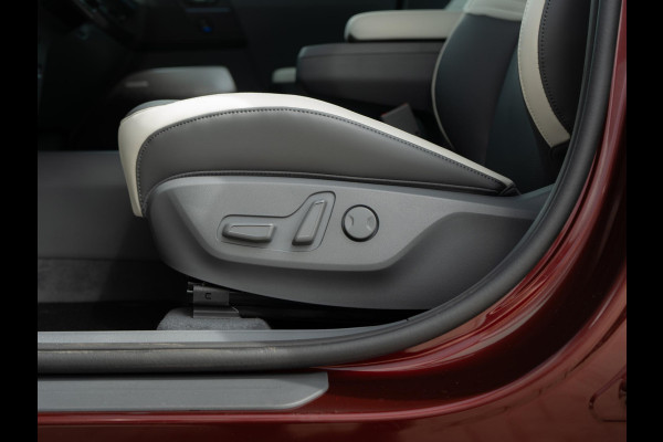 Kia EV2 GT-Line 61 kWh 4p. | Schuifkanteldak | Stoel en stuurverwarming | PDC voor en achter |