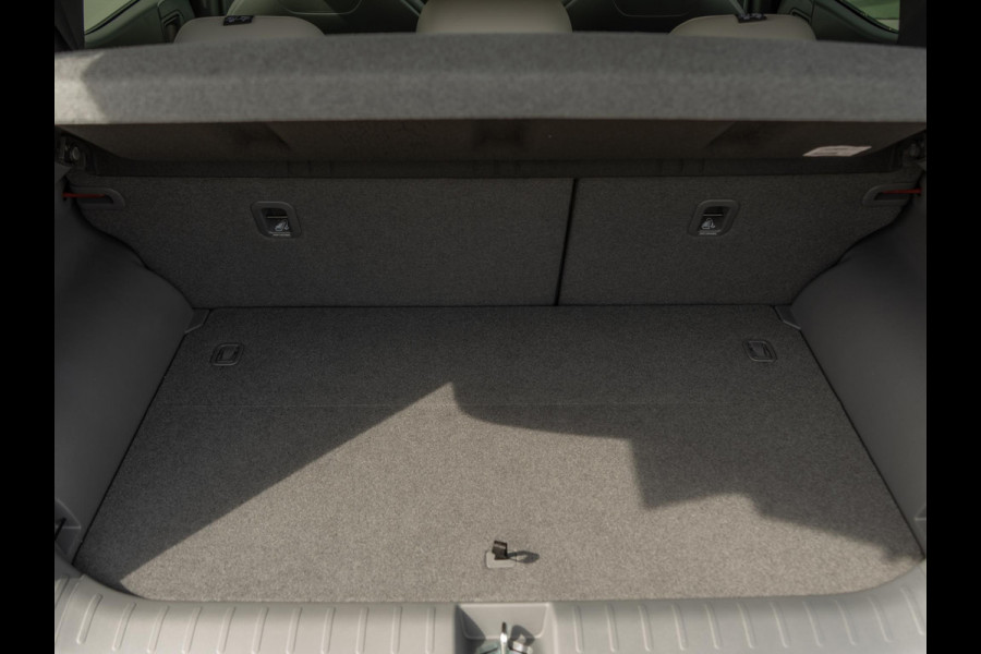 Kia EV2 GT-Line 61 kWh 4p. | Schuifkanteldak | Stoel en stuurverwarming | PDC voor en achter |