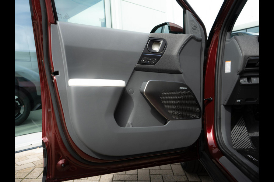 Kia EV2 GT-Line 61 kWh 4p. | Schuifkanteldak | Stoel en stuurverwarming | PDC voor en achter |