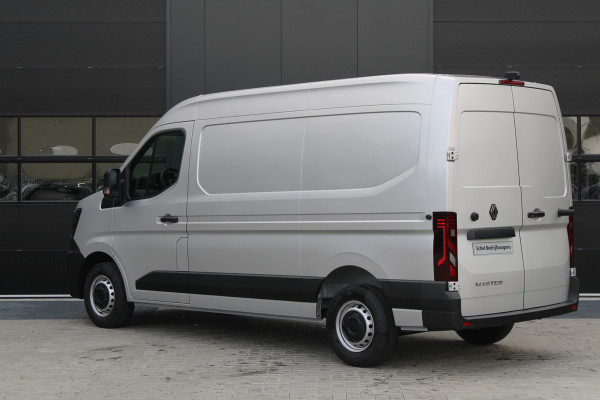Renault Master T35 2.0 dCi 170pk L2H2 Extra - Navigatie - Camera - 270 gr deuren - Parkeersensoren - Draadloos laden - Rijklaar