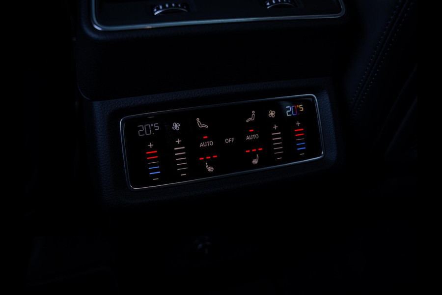 Audi e-tron 55 quattro S edition 95 kWh 3x S-Line l Pano l HUD l B&O l Luchtv.