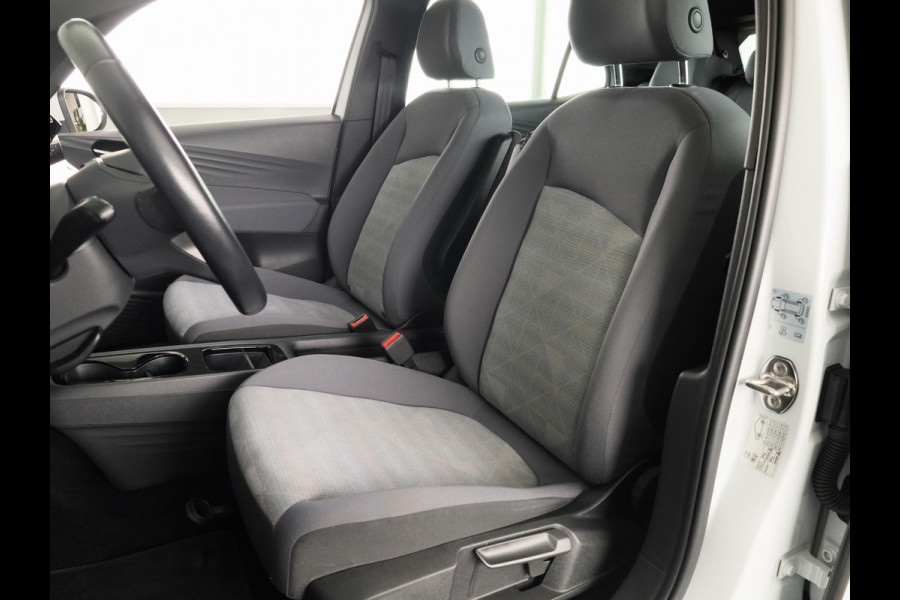 Volkswagen ID.3 First 58 kWh 204PK | SOH 93,19% | Navigatie | Parkeersensoren | Stoelverwarming |