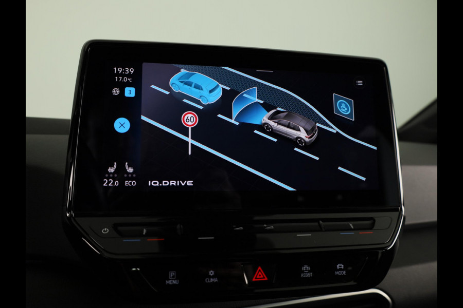 Volkswagen ID.3 First 58 kWh 204PK | SOH 93,19% | Navigatie | Parkeersensoren | Stoelverwarming |