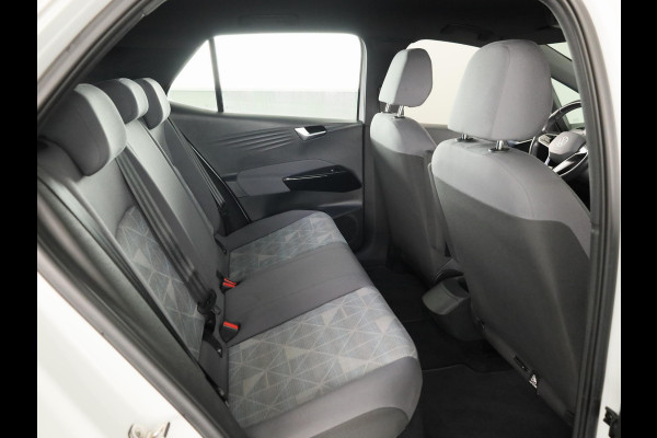 Volkswagen ID.3 First 58 kWh 204PK | SOH 93,19% | Navigatie | Parkeersensoren | Stoelverwarming |