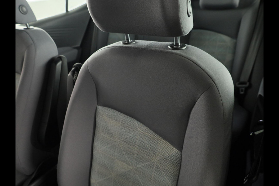 Volkswagen ID.3 First 58 kWh 204PK | SOH 93,19% | Navigatie | Parkeersensoren | Stoelverwarming |