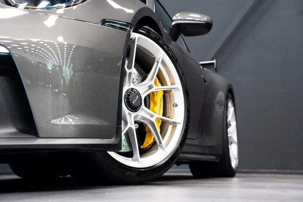 Porsche 911 4.0 GT3 *Keramisch / FULL BODY PPF / Vierwielbesturing / BOSE / Hefsysteem-vooras / Clubsport-pakket / Sportuitlaat-systeem / Carbon*