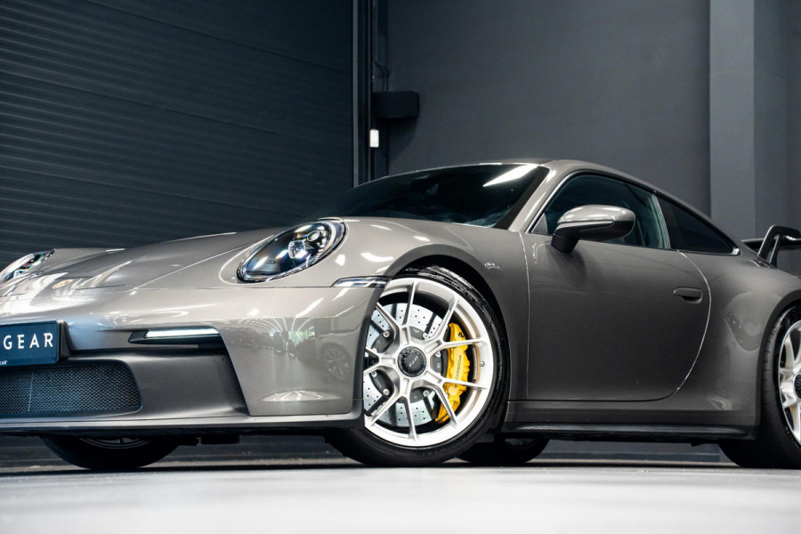 Porsche 911 4.0 GT3 *Keramisch / FULL BODY PPF / Vierwielbesturing / BOSE / Hefsysteem-vooras / Clubsport-pakket / Sportuitlaat-systeem / Carbon*