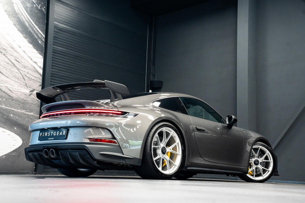 Porsche 911 4.0 GT3 *Keramisch / FULL BODY PPF / Vierwielbesturing / BOSE / Hefsysteem-vooras / Clubsport-pakket / Sportuitlaat-systeem / Carbon*