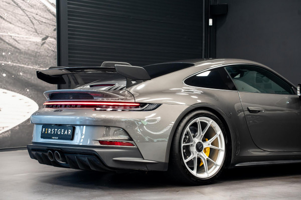 Porsche 911 4.0 GT3 *Keramisch / FULL BODY PPF / Vierwielbesturing / BOSE / Hefsysteem-vooras / Clubsport-pakket / Sportuitlaat-systeem / Carbon*