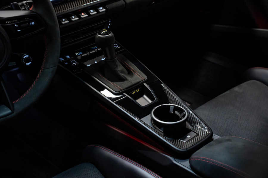 Porsche 911 4.0 GT3 *Keramisch / FULL BODY PPF / Vierwielbesturing / BOSE / Hefsysteem-vooras / Clubsport-pakket / Sportuitlaat-systeem / Carbon*